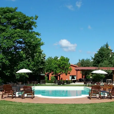 Beautiful In With Swimming Pool * Colonnella